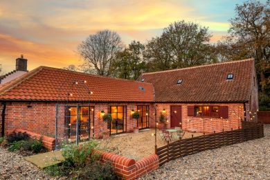 Manor House Barn (OC-M33329)