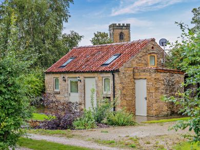 The Little Stable (OC-96309) The Little Stable (OC-96309)