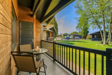5 Pinewood Retreat – Sunningdale (OC-S31744)