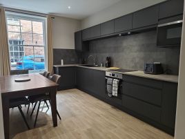 Victoria Place Residences - Apartment 5