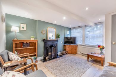 Fern Cottage - Buxton (OC-F34153)