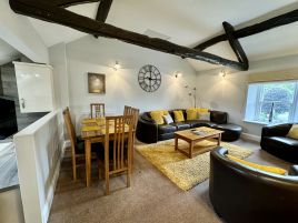 Bridge House Apartment 3