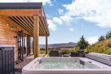 Falcon Lodge at Glentarkie (OC-F45976)