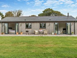 The Cabin - Llanddinog