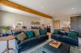Owl Cottage - The Wood
