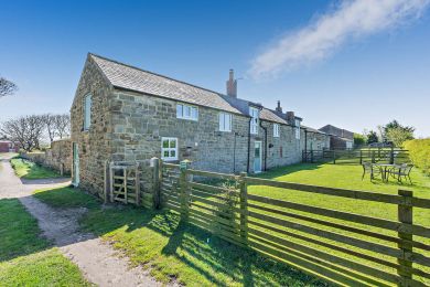 The Old Stables - Port Mulgrave (OC-T29066)