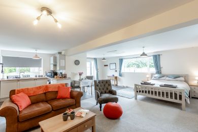 South Park Lodge (OC-S28185) South Park Lodge (OC-S28185)