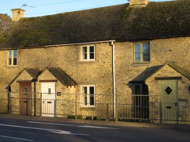 Crumble Cottage (OC-CRUMB) Crumble Cottage (OC-CRUMB)