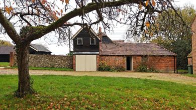 Coombe End Farm Cottage (OC-C30422)