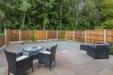 Dragonfly Lodge - Beeston (OC-D33048)