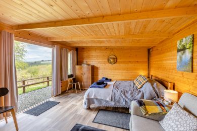 Latchley Meadows Lodge (OC-L31925)