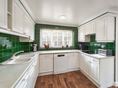 Apple Tree Cottage (OC-A45720)