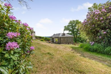 The Gate Lodge Brynteg (OC-G32079)