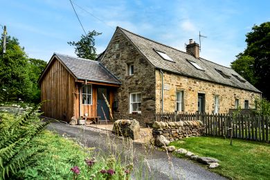 Inverbraan Cottage (OC-I30992)