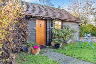 Nutwood Cottage Annexe (OC-N33972) Nutwood Cottage Annexe (OC-N33972)