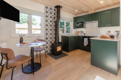 Vicky at Rosehill Lodges (OC-R44802)