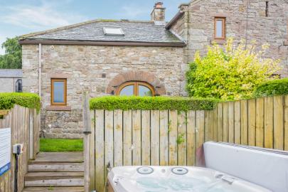 Tarnside Cottage (OC-T43769)