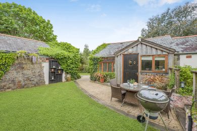 Apple Grove Cottage (OC-A34839) Apple Grove Cottage (OC-A34839)