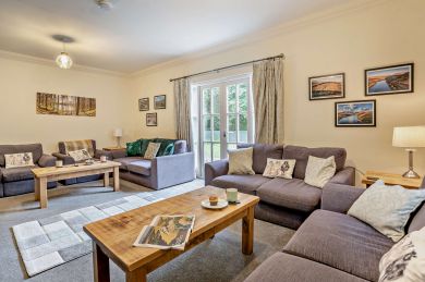 Pen y Fan Cottage (OC-P32979)