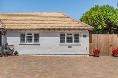 Baytree Cottage - Yapton (OC-B32757)
