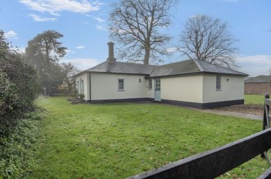 Folly Lodge (OC-F33646)