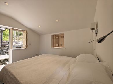 Iscoed Cottage (OC-I32278)