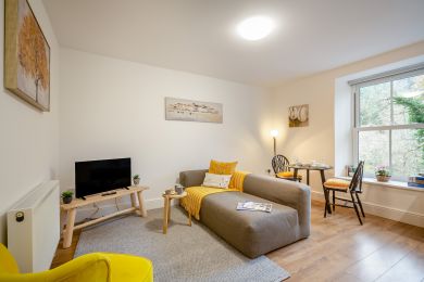 Fairy Glen Apt Two (OC-WAG702)