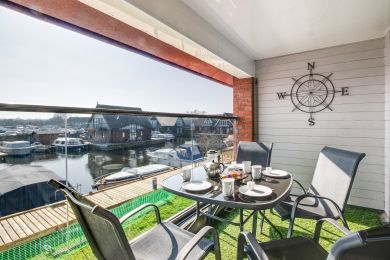 Marina Outlook (OC-1860)
