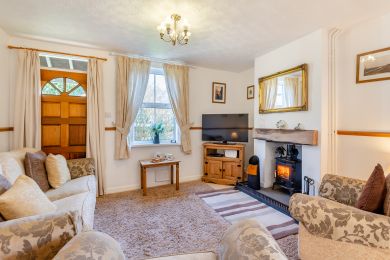 One Laburnum Cottages (OC-O30872)