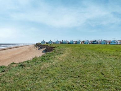 Seaview Crescent (OC-87876) Seaview Crescent (OC-87876)
