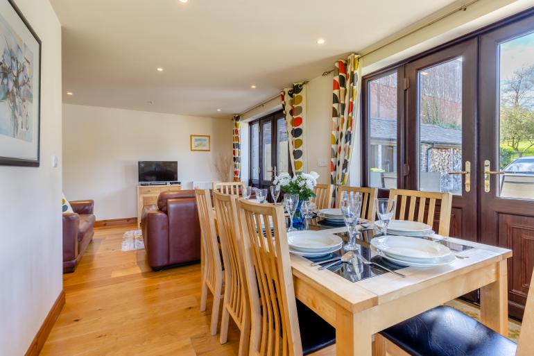 1 Derw Cottages | 1 Derw Cottages in Caersws