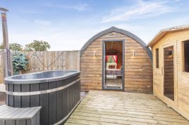 Firefly Spa Lodge