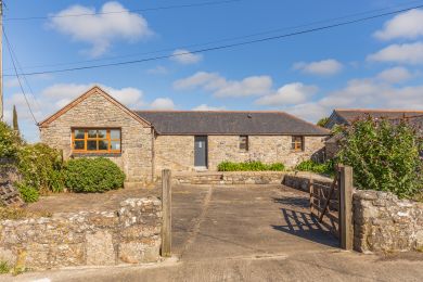 The Byre - Cape Cornwall (OC-T30454) The Byre - Cape Cornwall (OC-T30454)