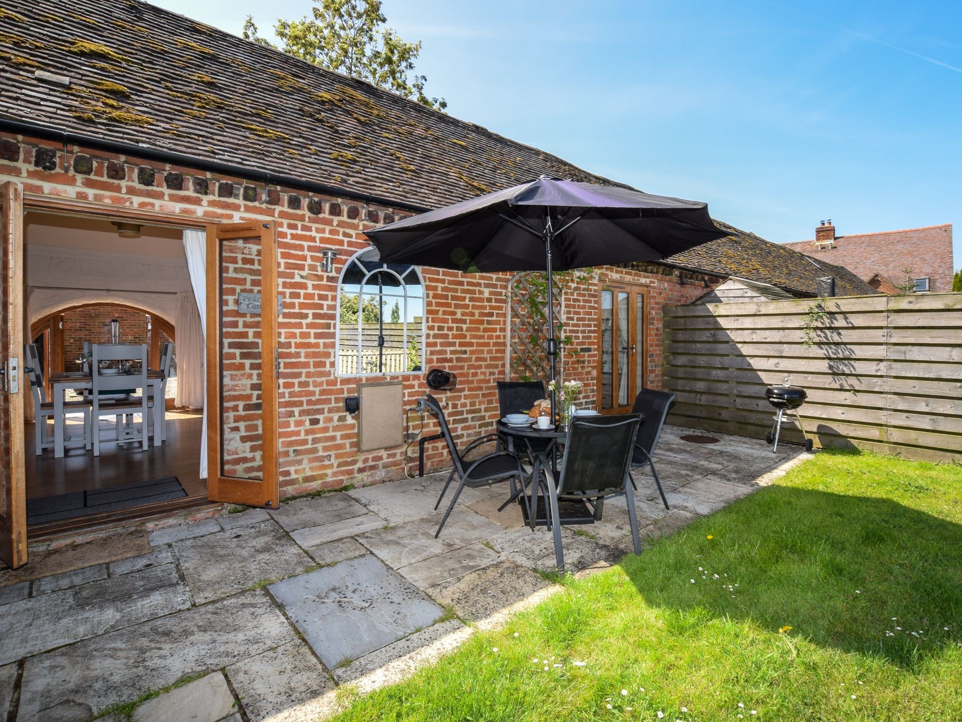Pear Tree Cottage Sheriffs Lench