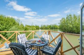 Four Lakes Retreat In Four