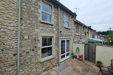 Fawley Cottage (OC-F32429)