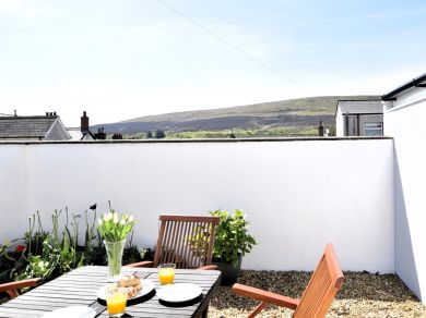 Coity View (OC-BN205)