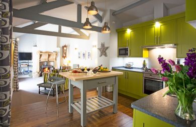 Orchard House Barn (OC-COQ62)