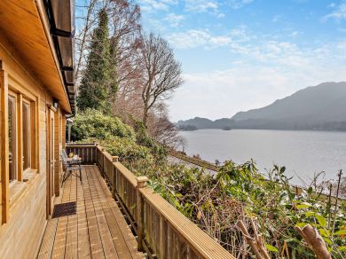 Loch Earn Milestone Cabin (OC-77553)