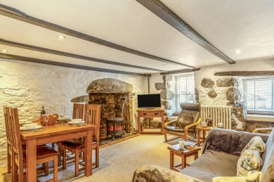 Slipway Cottage, 8 Back Lane (OC-SLIPCT) Slipway Cottage, 8 Back Lane (OC-SLIPCT)