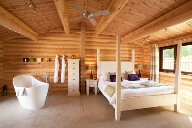 Maple Lodge (OC-M39028) Maple Lodge (OC-M39028)