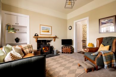 Duffus House Lodge (OC-D652427) Duffus House Lodge (OC-D652427)