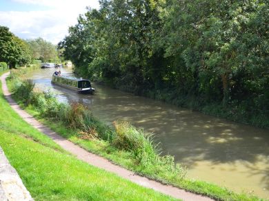 The Moorings - Swift (OC-40428) The Moorings - Swift (OC-40428)