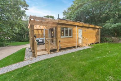 Rose at Rosehill Lodges (OC-R44801) Rose at Rosehill Lodges (OC-R44801)