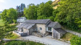 Upper Valley Barn
