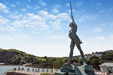 Summer Breeze - Ilfracombe (OC-S29585)