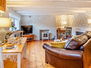 Kidwelly Hillside Cottage (OC-43406) Kidwelly Hillside Cottage (OC-43406)