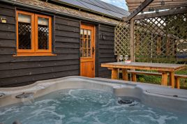 Shire Cottage - Blashford Manor