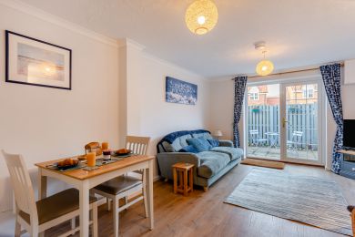 Dunlin Cottage (OC-D31668)
