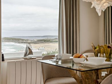 Fistral Rise (OC-32056) Fistral Rise (OC-32056)